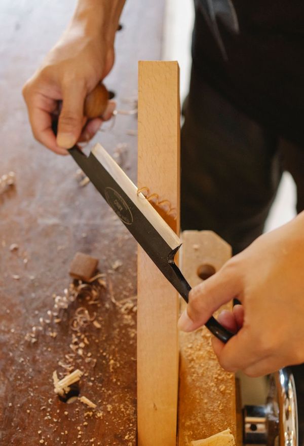 Holz, von Hand geformt